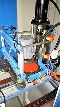 Cnc Corner Machines