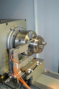 Cnc Cylindrical Grinding Machine