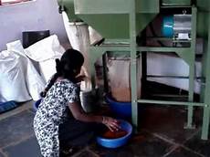 Plant Grinding Machines