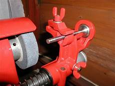 Valve Grinding Machine